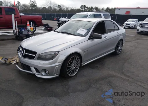2011 Mercedes-Benz C 63 Amg из США, поврежденный, VIN WDDGF7HB7BF548692